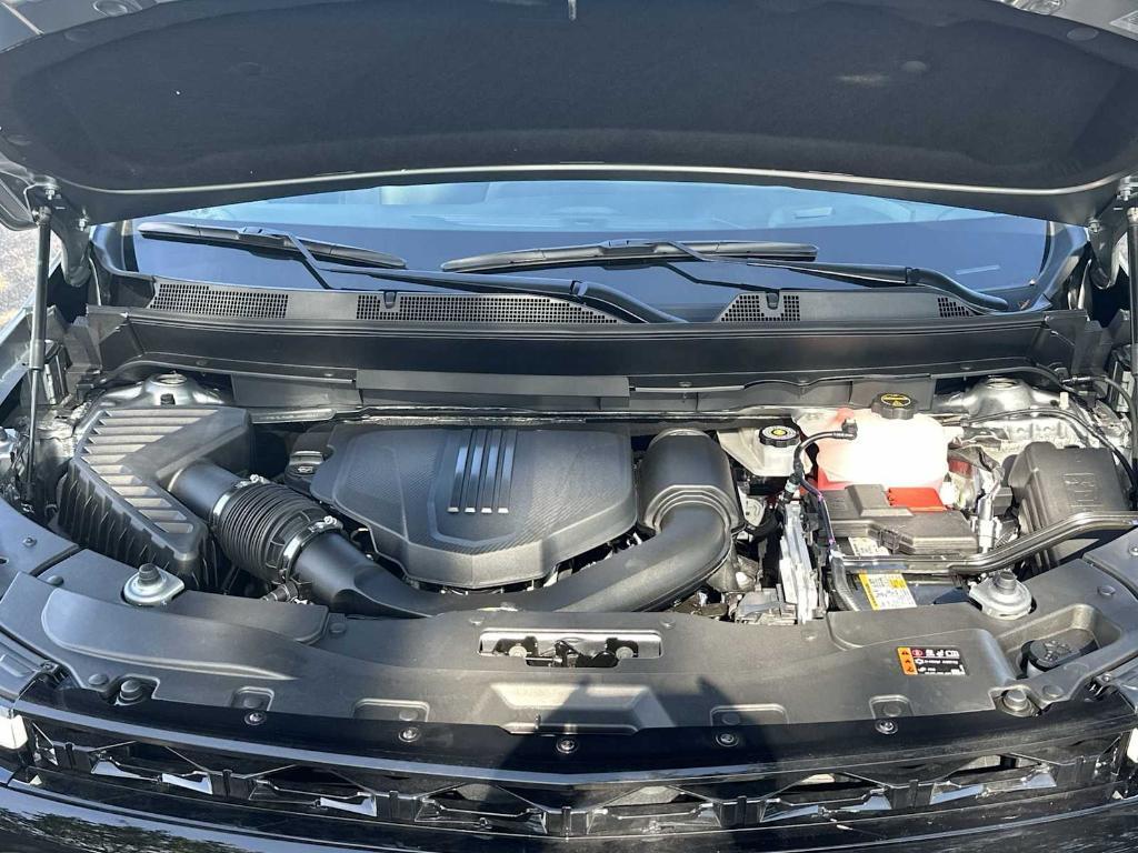 new 2025 Chevrolet Traverse car, priced at $51,460