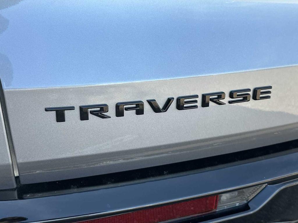 new 2025 Chevrolet Traverse car, priced at $51,460