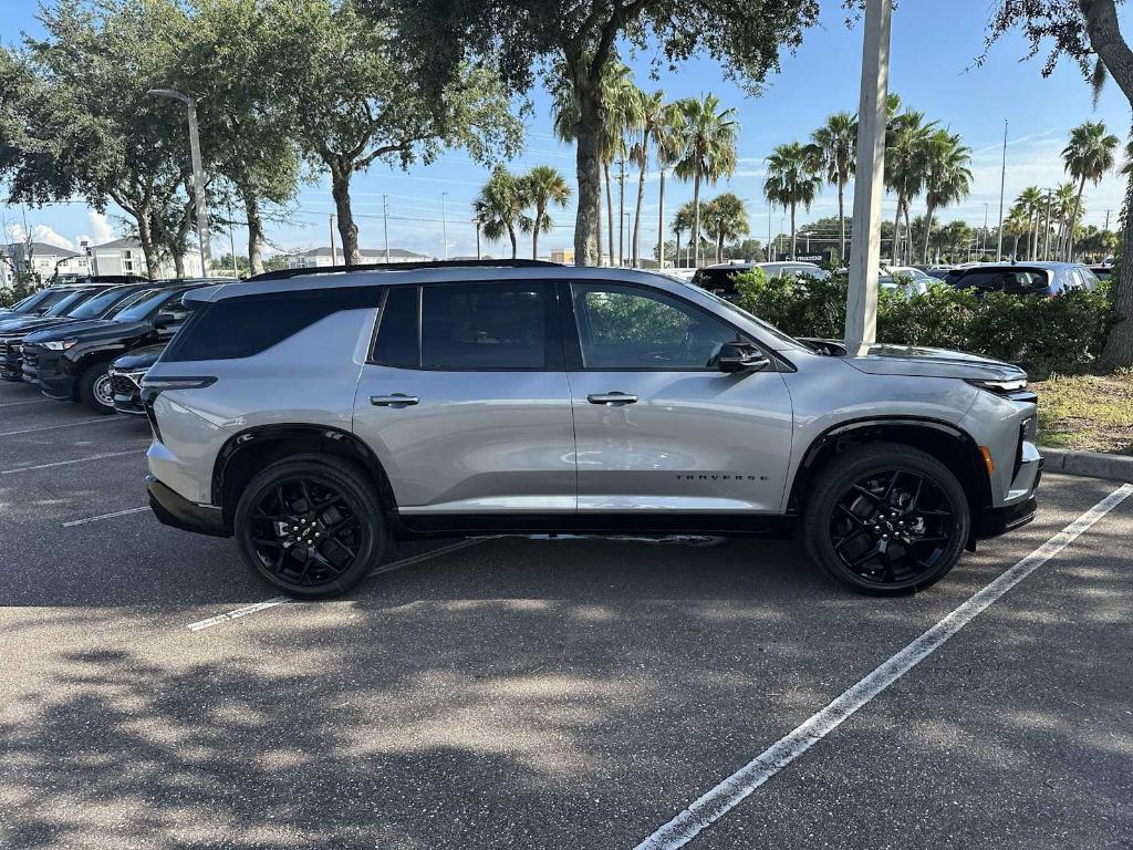 new 2025 Chevrolet Traverse car, priced at $51,460