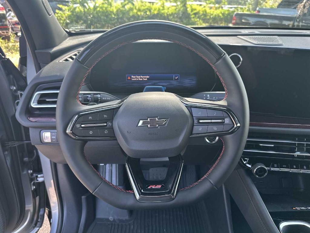 new 2025 Chevrolet Traverse car, priced at $51,460