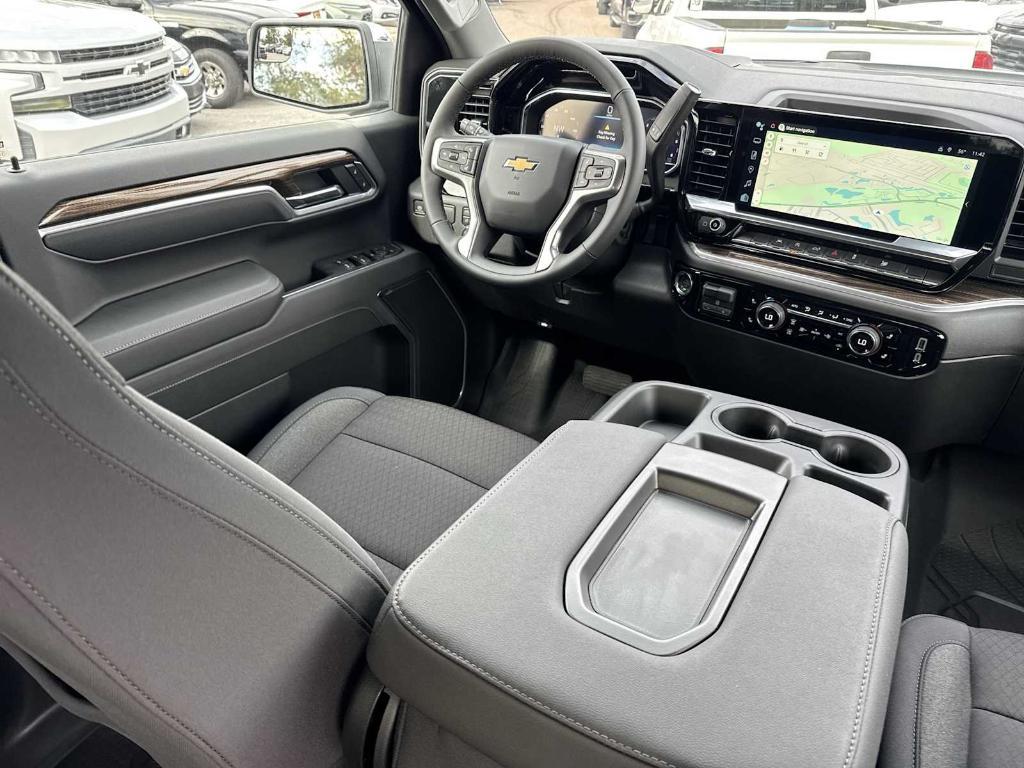 new 2025 Chevrolet Silverado 1500 car, priced at $44,705