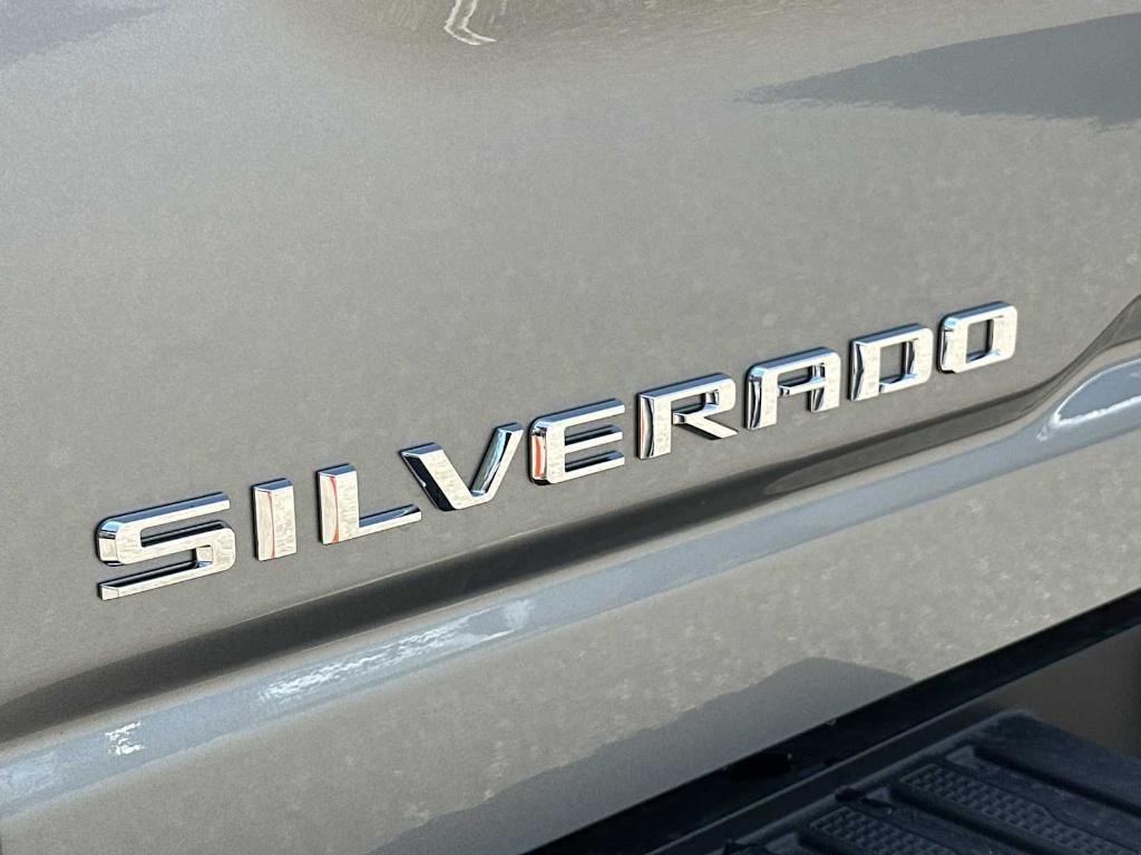 new 2025 Chevrolet Silverado 3500 car, priced at $83,175