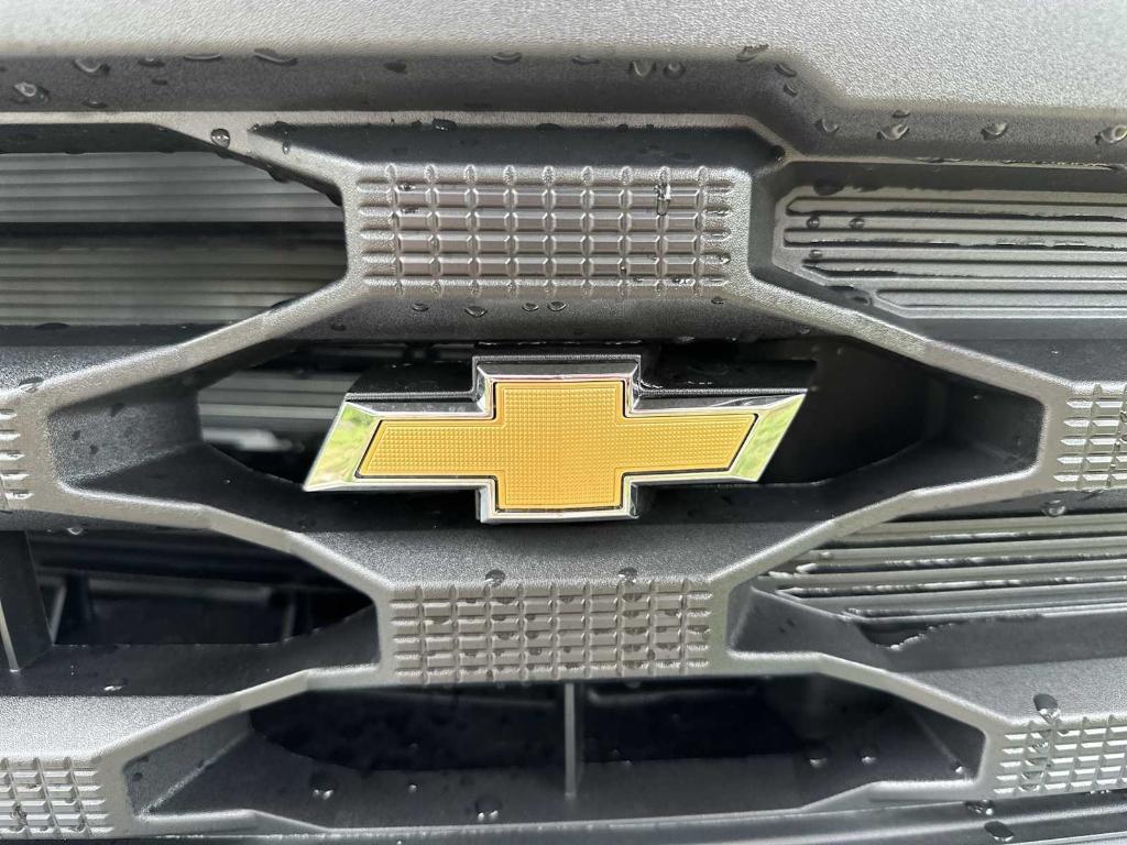 new 2025 Chevrolet Silverado 1500 car, priced at $38,160