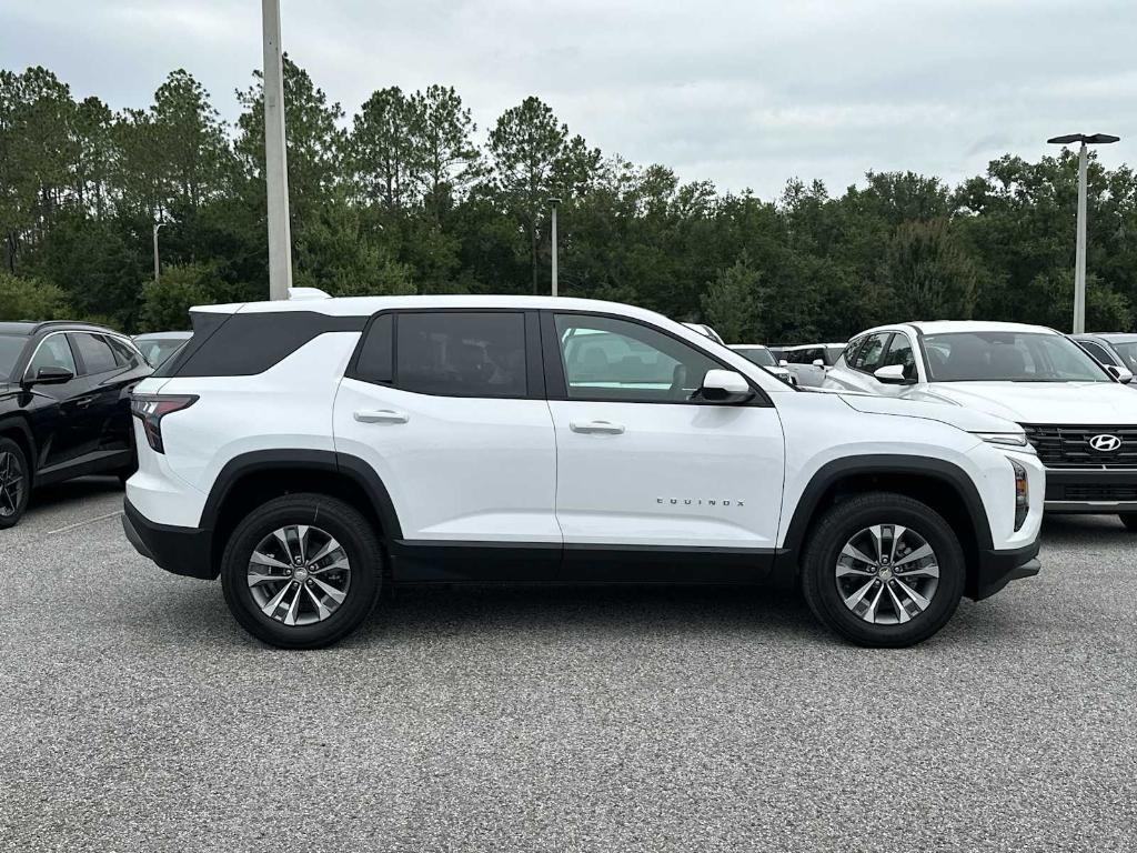 new 2026 Chevrolet Equinox car, priced at $26,235