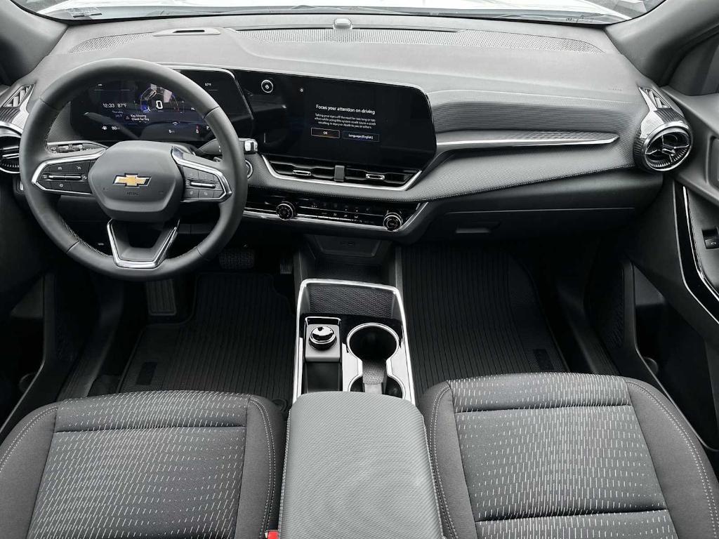 new 2026 Chevrolet Equinox car, priced at $26,235
