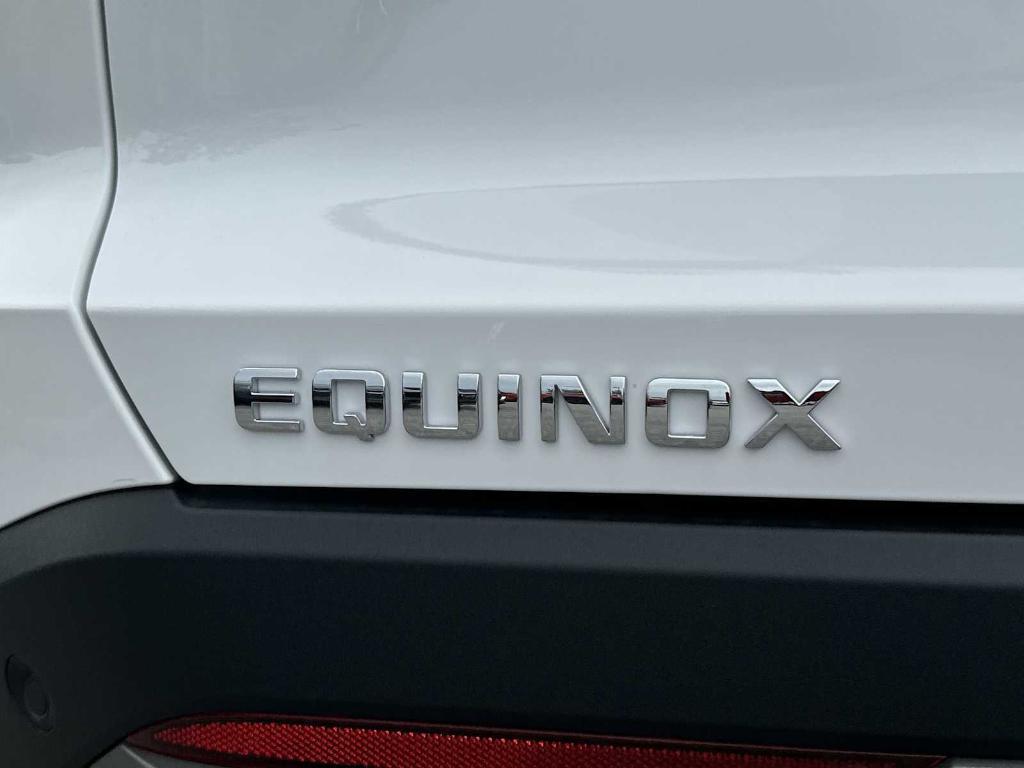 new 2026 Chevrolet Equinox car, priced at $26,235