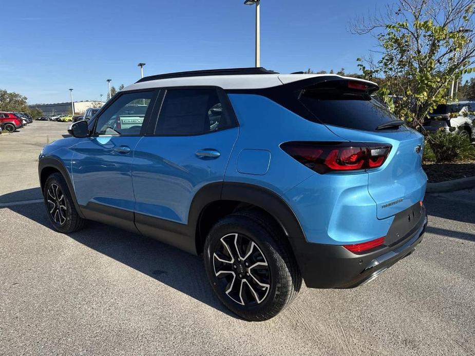 new 2025 Chevrolet TrailBlazer car, priced at $30,675