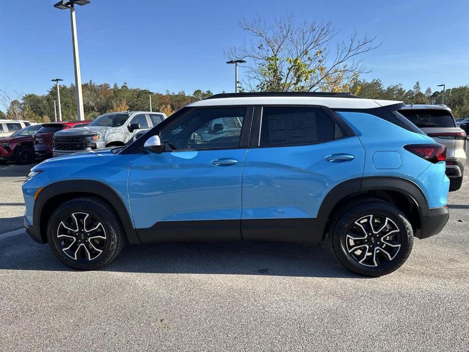 new 2025 Chevrolet TrailBlazer car, priced at $30,675