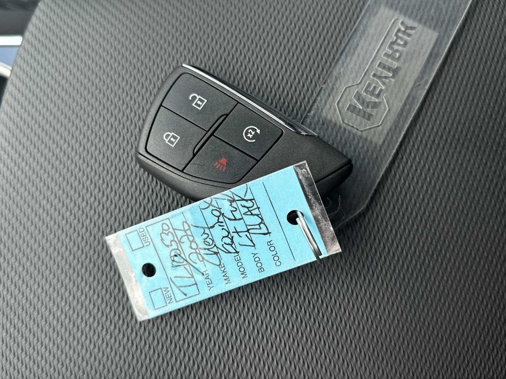 new 2026 Chevrolet Equinox car, priced at $26,220