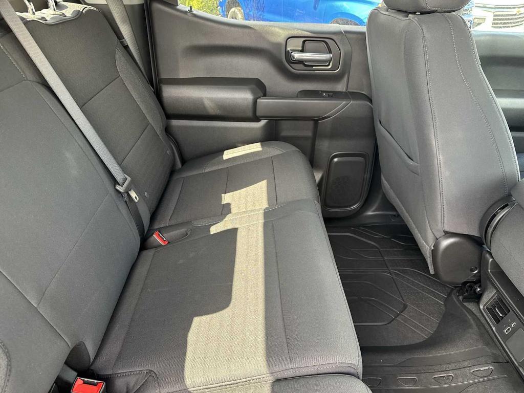 new 2025 Chevrolet Silverado 1500 car, priced at $37,125