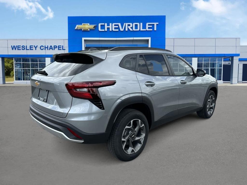 new 2025 Chevrolet Trax car, priced at $25,275