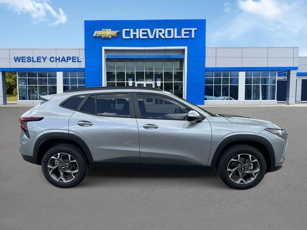 new 2025 Chevrolet Trax car, priced at $25,275