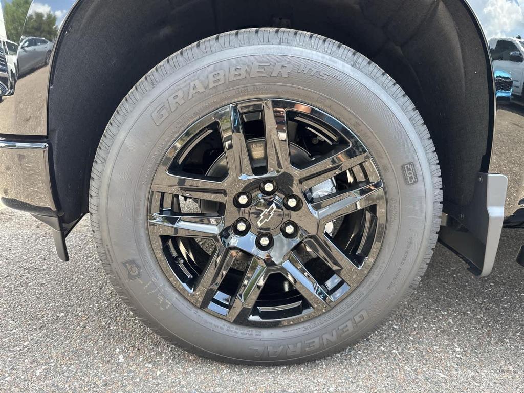 new 2025 Chevrolet Silverado 1500 car, priced at $45,560