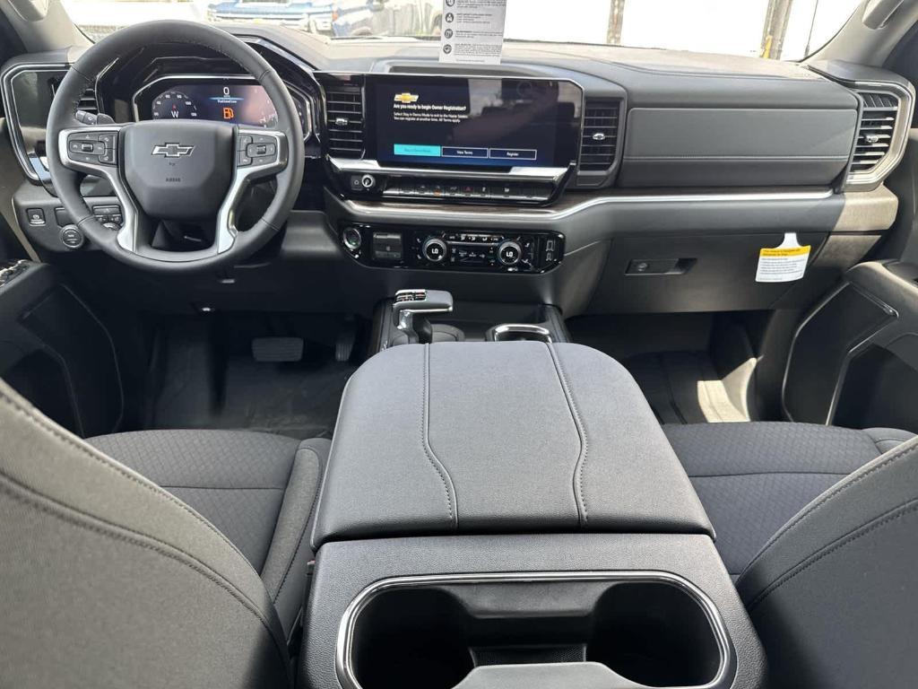 new 2025 Chevrolet Silverado 1500 car, priced at $45,560