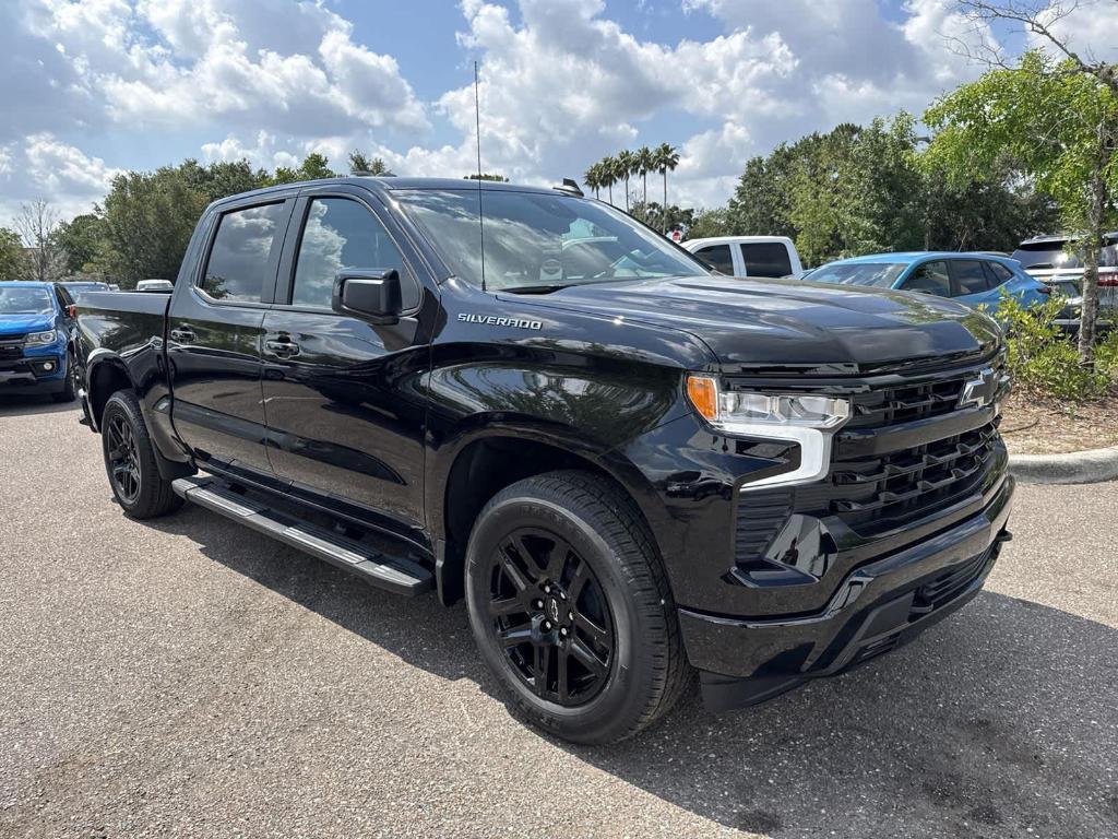 new 2025 Chevrolet Silverado 1500 car, priced at $45,560