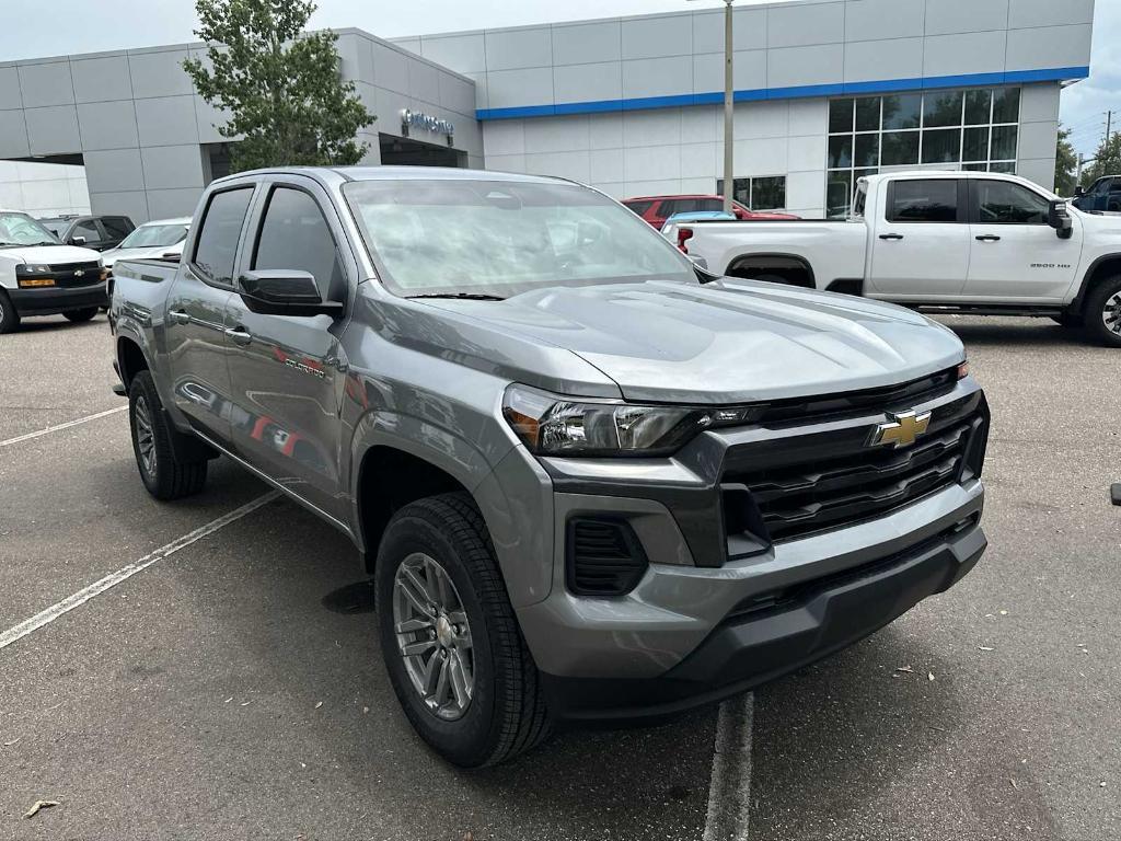 new 2025 Chevrolet Colorado car, priced at $33,235