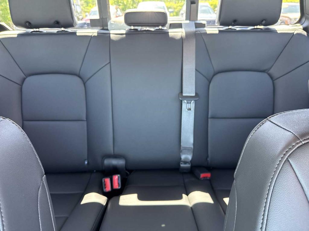 new 2025 Chevrolet Colorado car, priced at $39,965