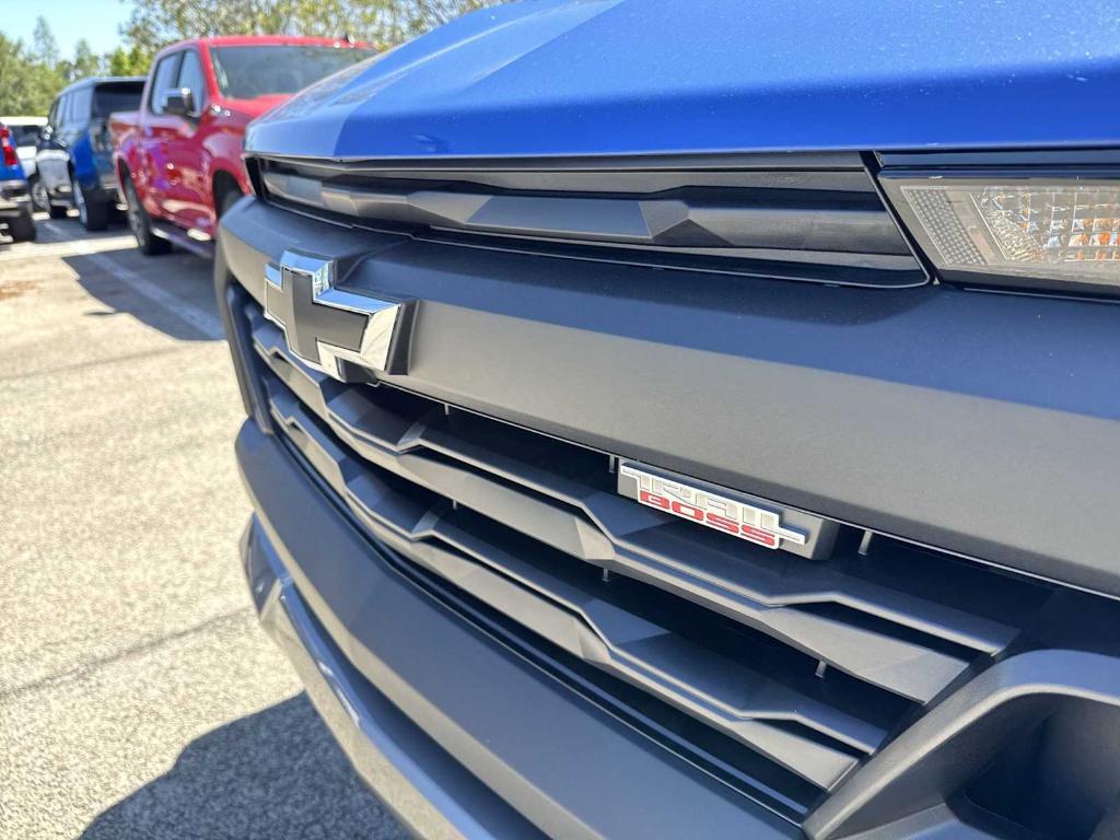 new 2025 Chevrolet Colorado car, priced at $39,965