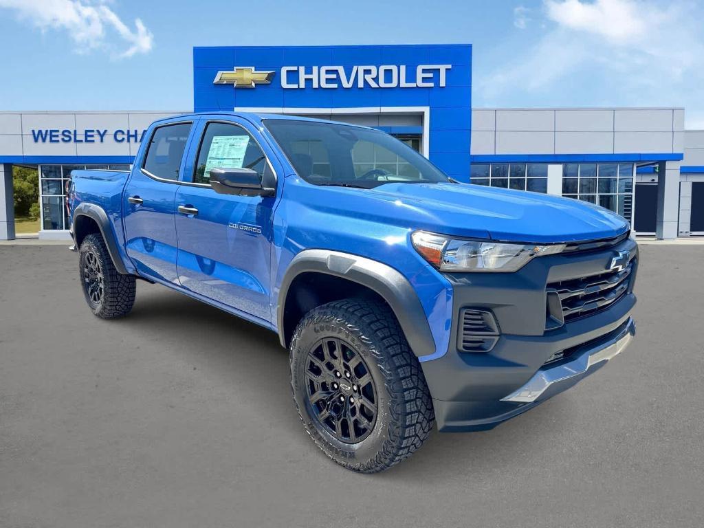 new 2025 Chevrolet Colorado car, priced at $39,965