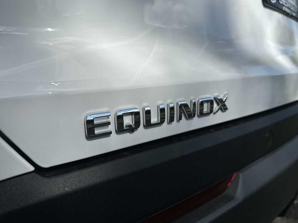 new 2026 Chevrolet Equinox car, priced at $26,220
