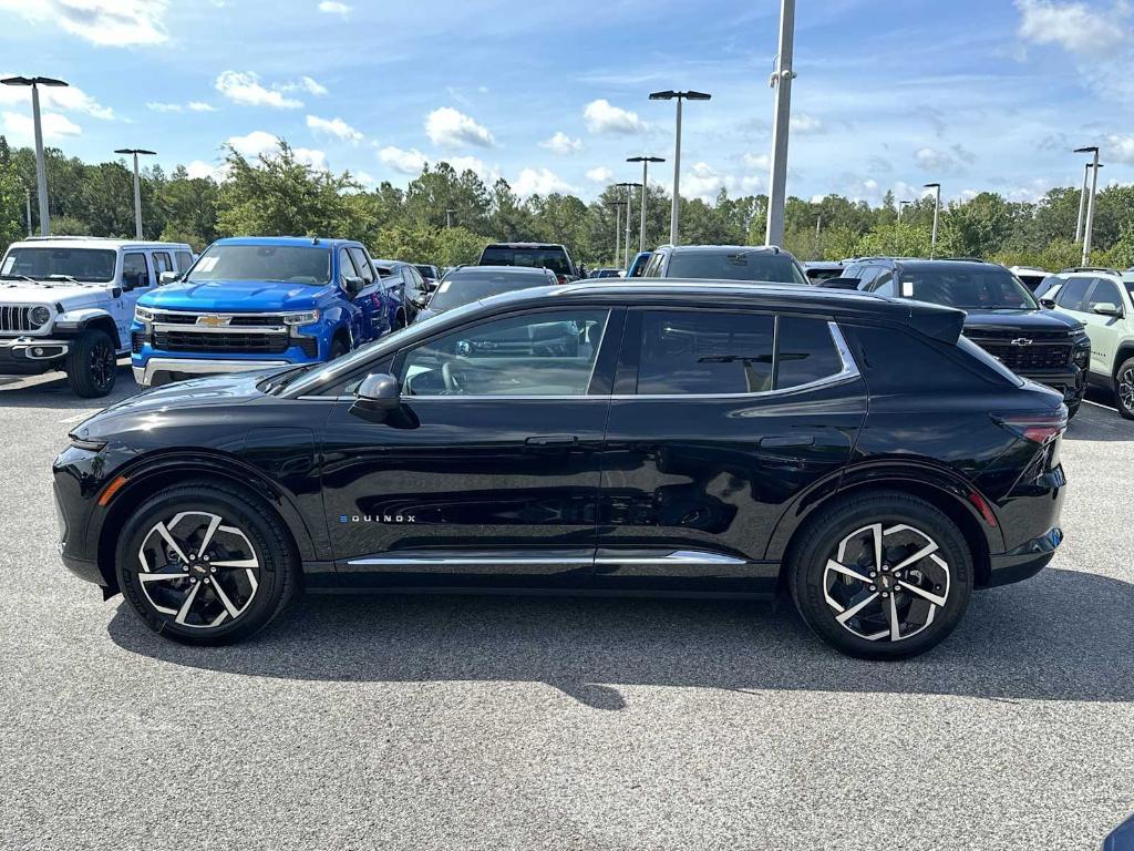 new 2025 Chevrolet Equinox EV car, priced at $35,015
