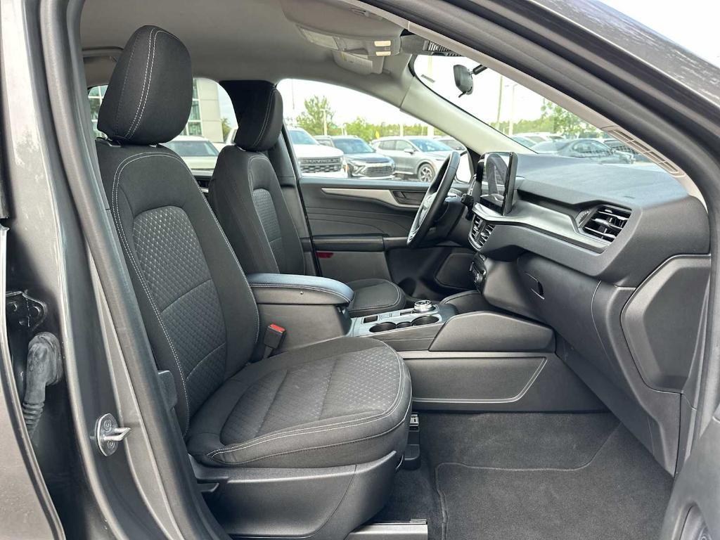 used 2024 Ford Escape car, priced at $21,397