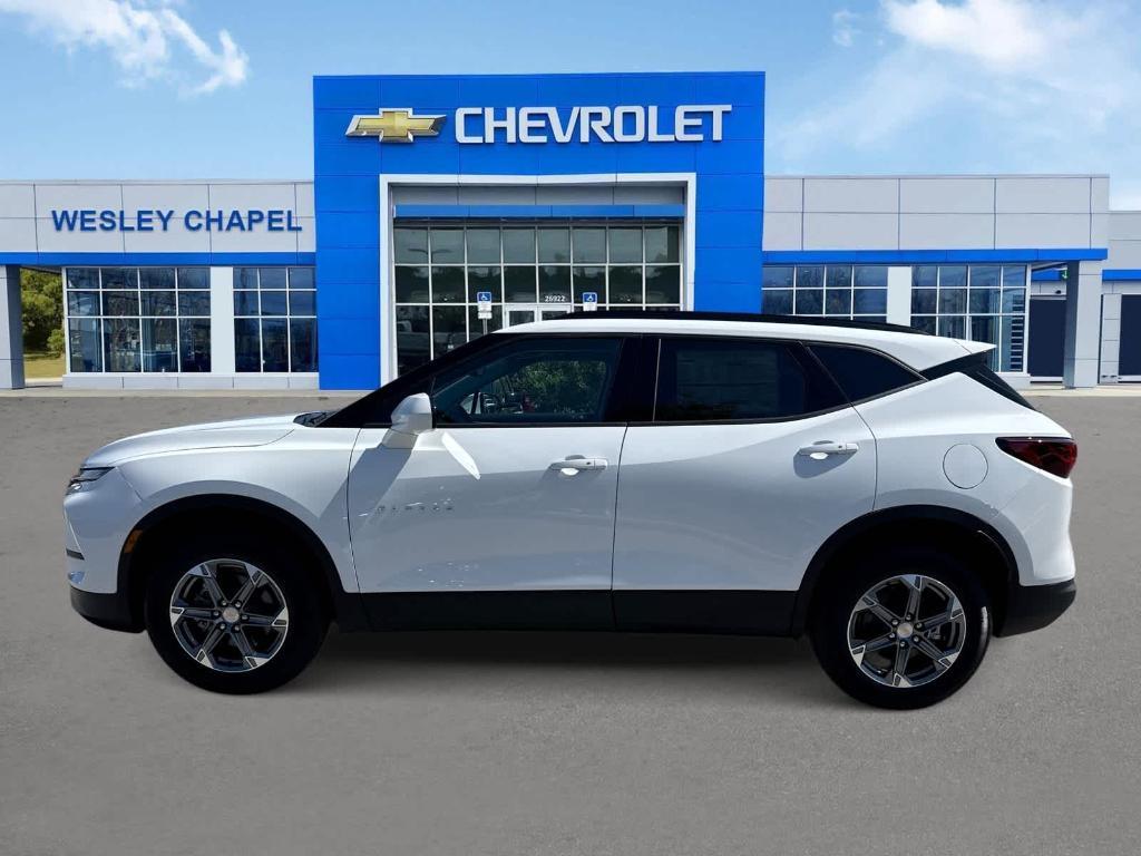 new 2025 Chevrolet Blazer car, priced at $32,185