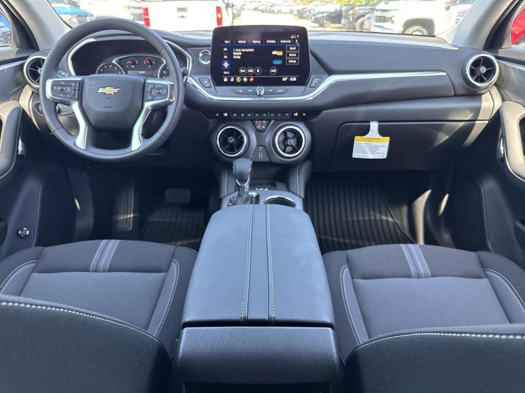 new 2025 Chevrolet Blazer car, priced at $32,185