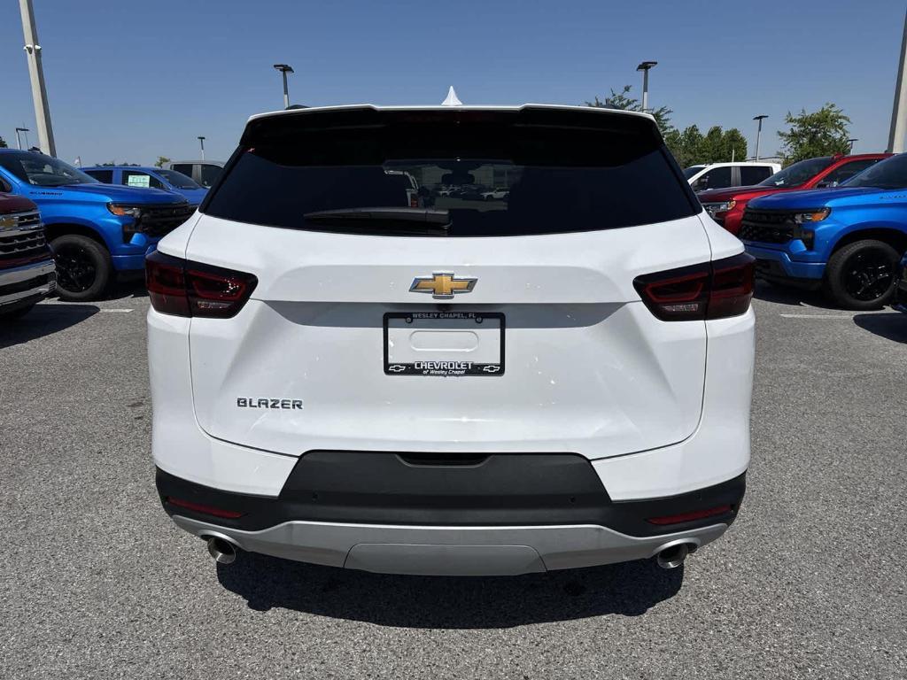 new 2025 Chevrolet Blazer car, priced at $32,185