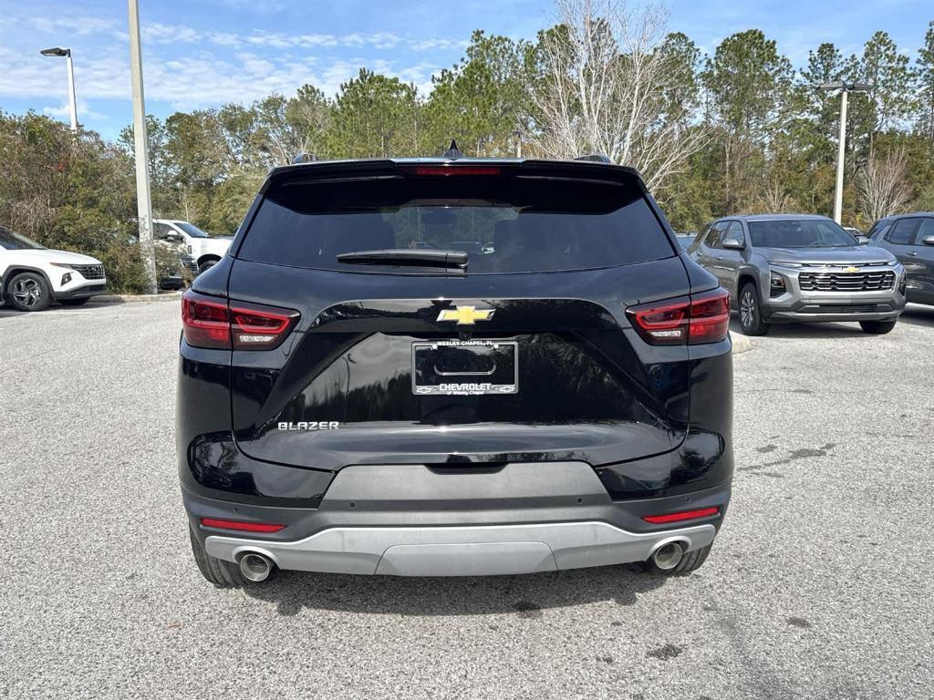 new 2025 Chevrolet Blazer car, priced at $32,485