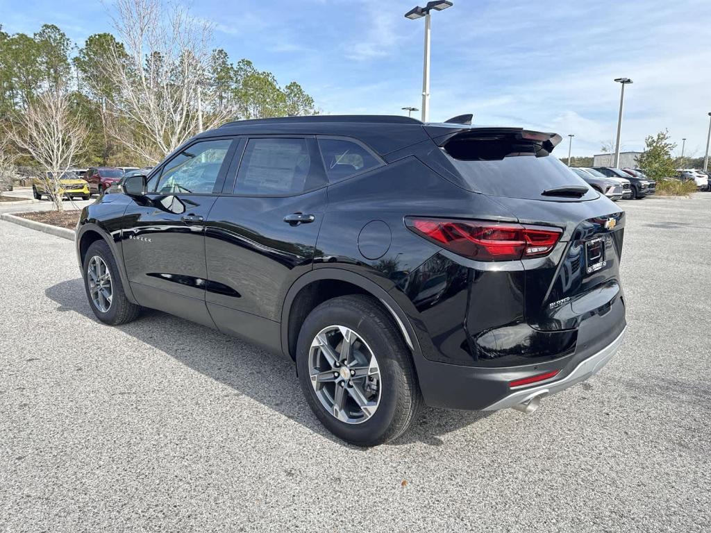 new 2025 Chevrolet Blazer car, priced at $32,485