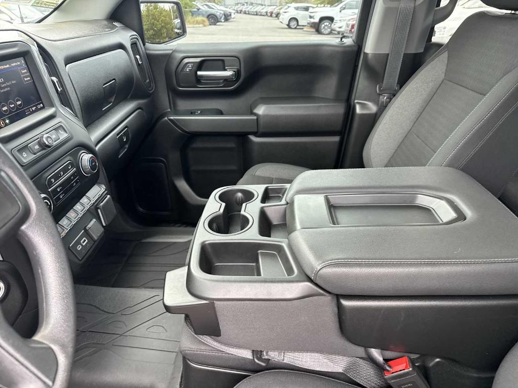 used 2024 Chevrolet Silverado 1500 car, priced at $32,997