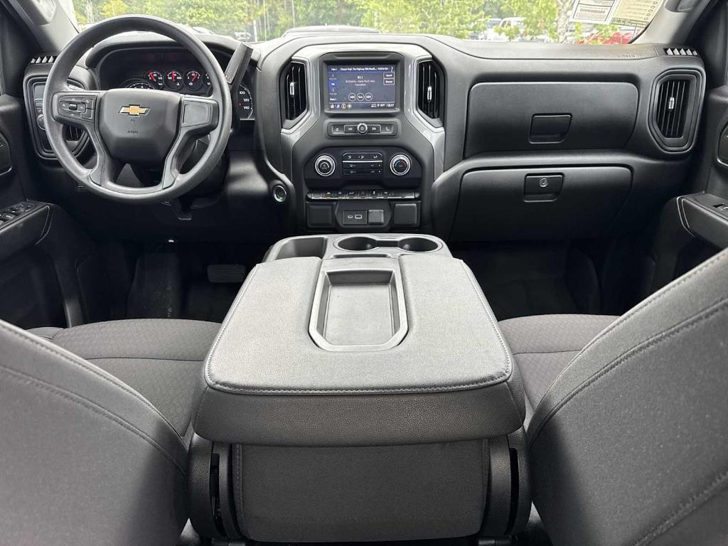 used 2024 Chevrolet Silverado 1500 car, priced at $32,997