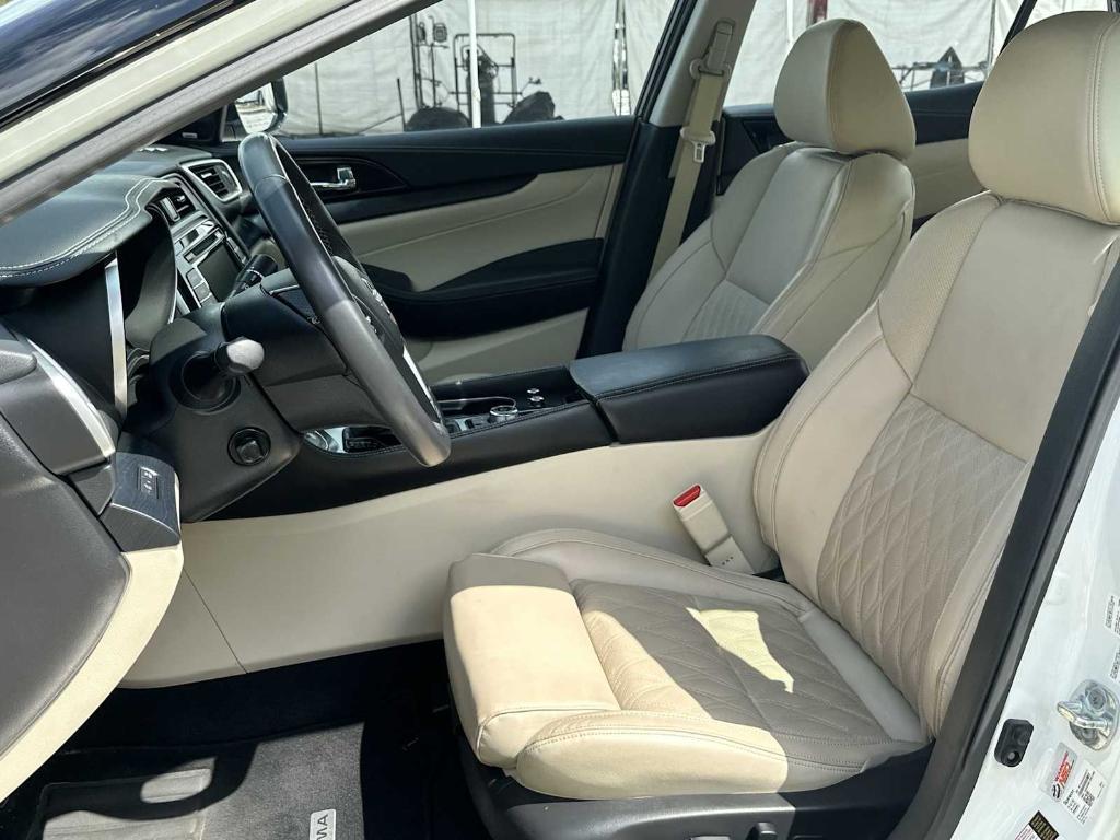 used 2023 Nissan Maxima car, priced at $26,997