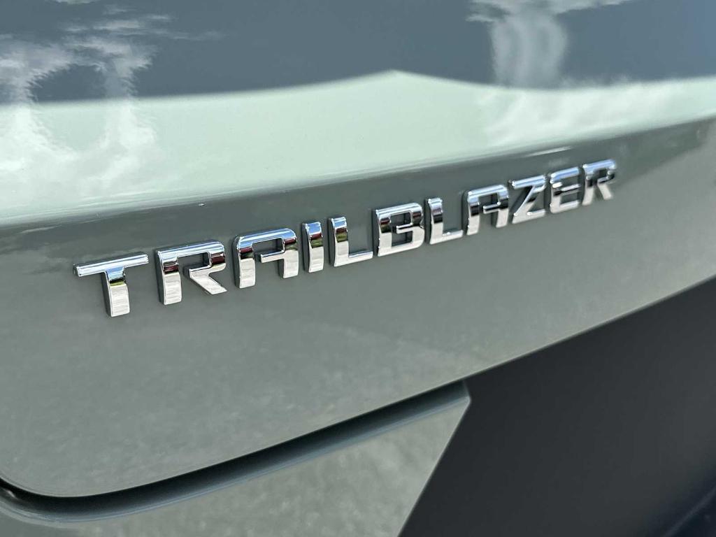 new 2026 Chevrolet TrailBlazer car, priced at $27,045