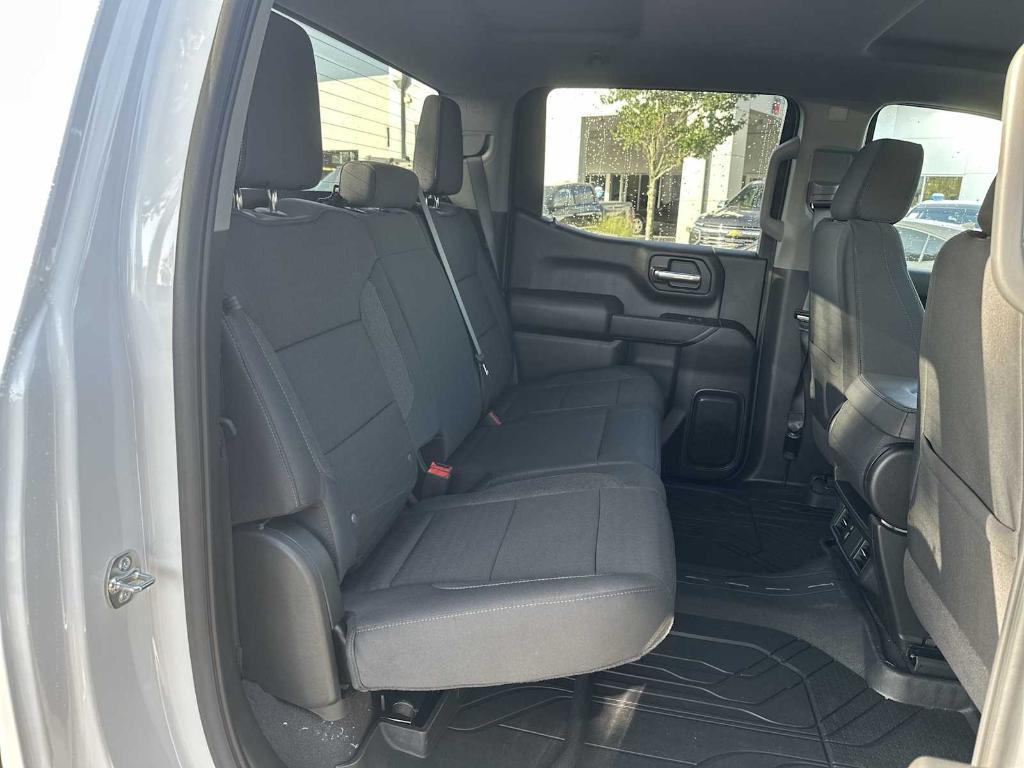 new 2025 Chevrolet Silverado 1500 car, priced at $38,160