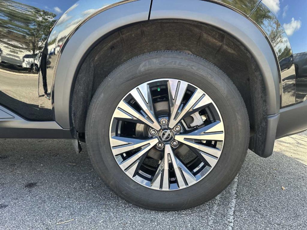 used 2023 Nissan Rogue car, priced at $23,997
