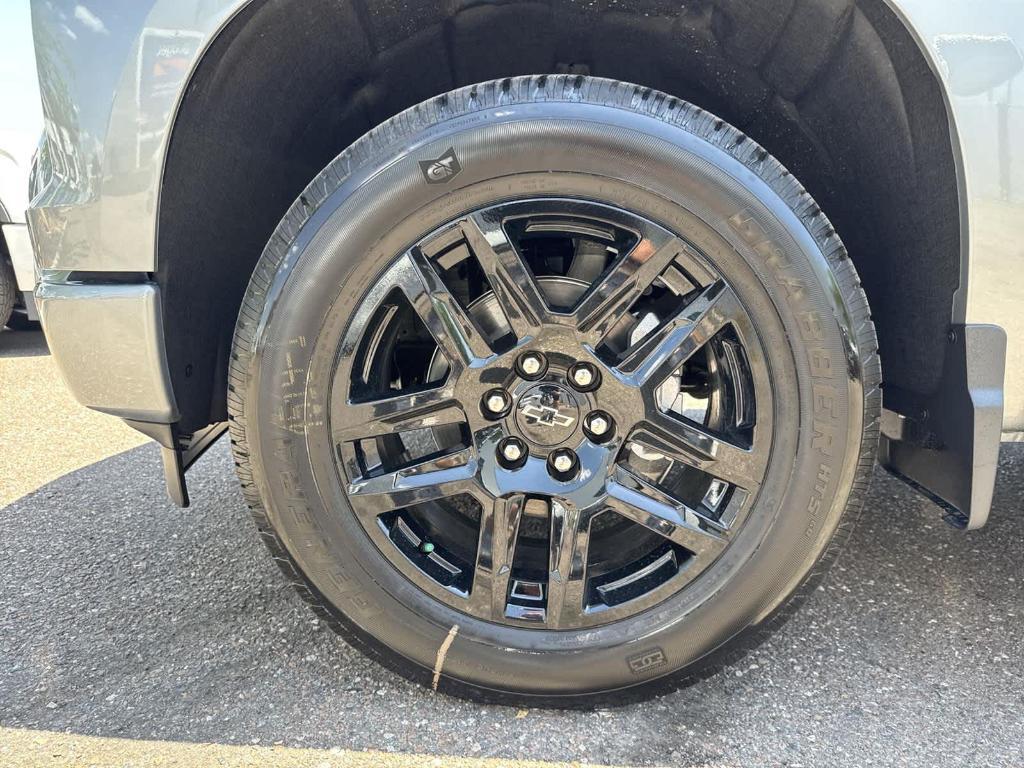 new 2025 Chevrolet Silverado 1500 car, priced at $37,925
