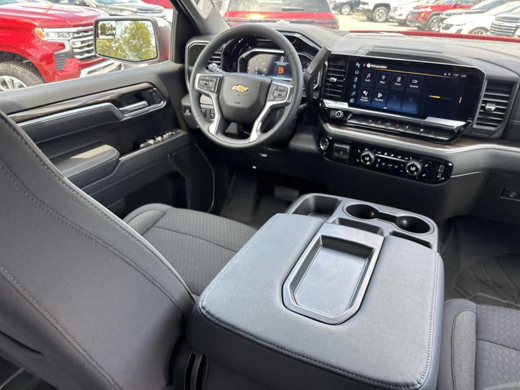 new 2025 Chevrolet Silverado 1500 car, priced at $45,905