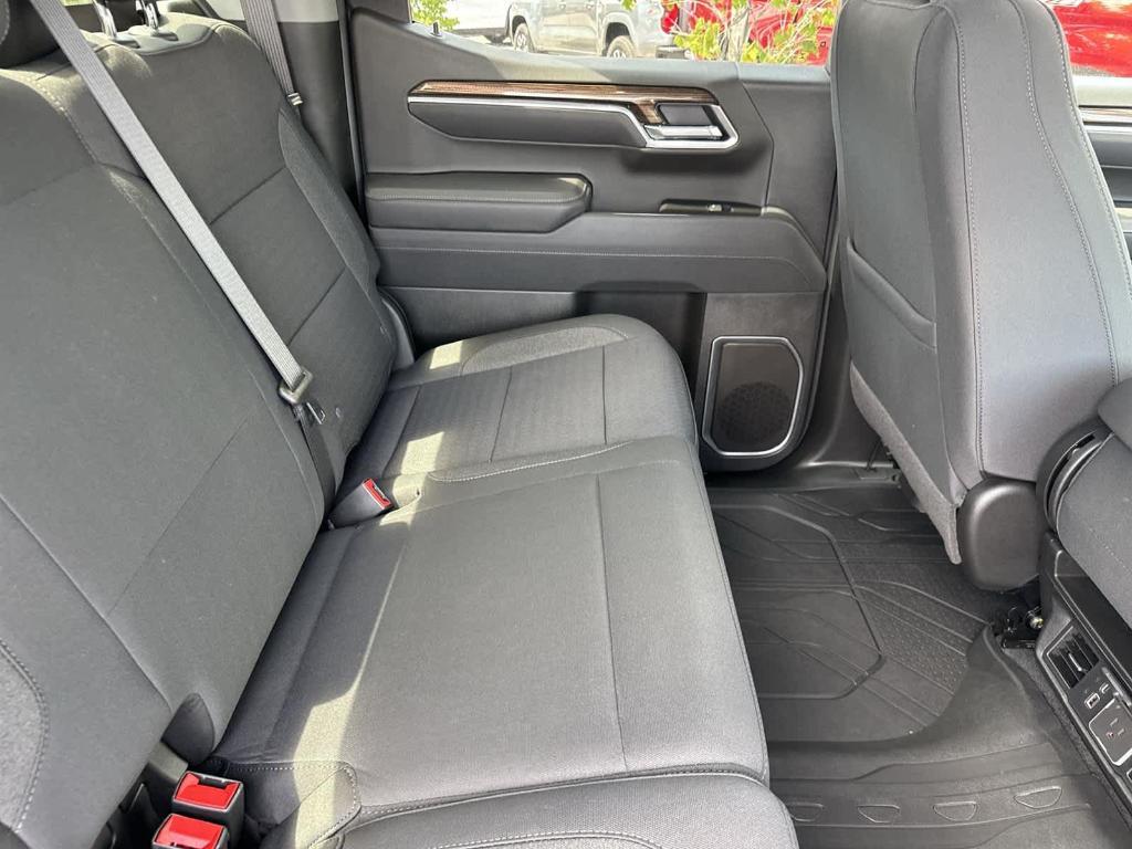 new 2025 Chevrolet Silverado 1500 car, priced at $45,905