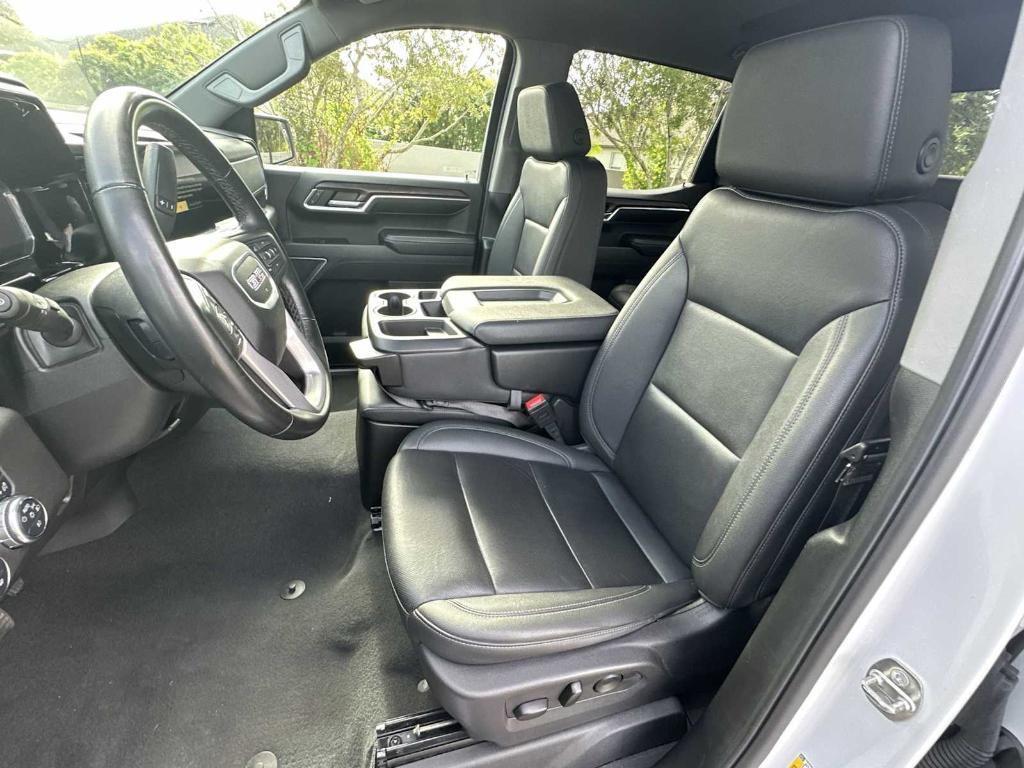 used 2024 GMC Sierra 1500 car, priced at $42,997