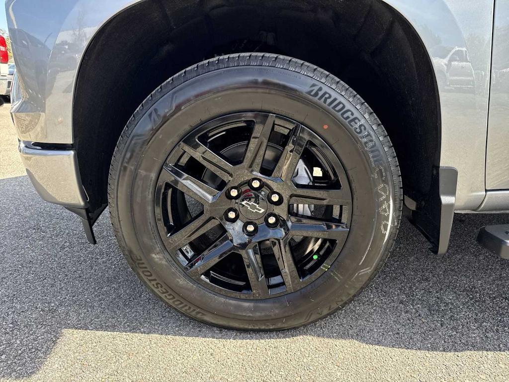 new 2025 Chevrolet Silverado 1500 car, priced at $36,520