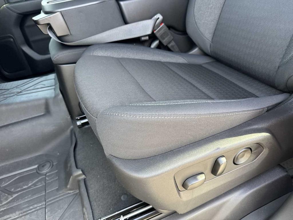 new 2025 Chevrolet Silverado 1500 car, priced at $36,520