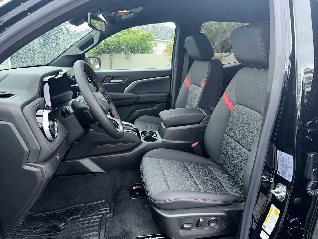 new 2026 Chevrolet Colorado car, priced at $43,335