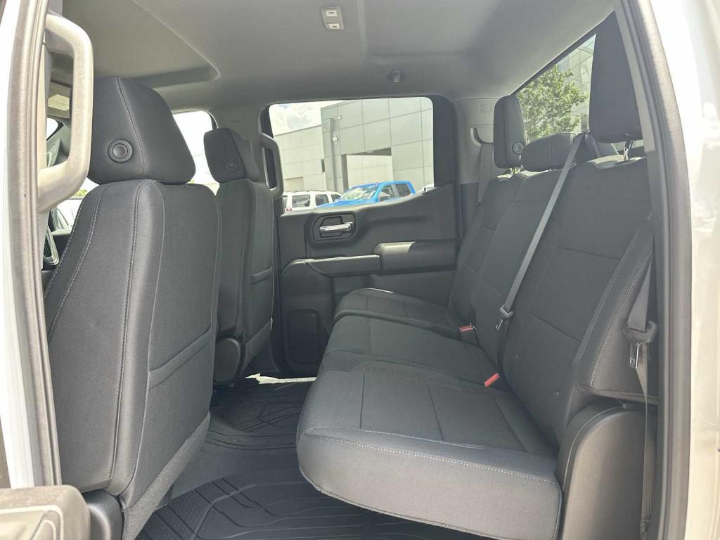 new 2025 Chevrolet Silverado 1500 car, priced at $38,160