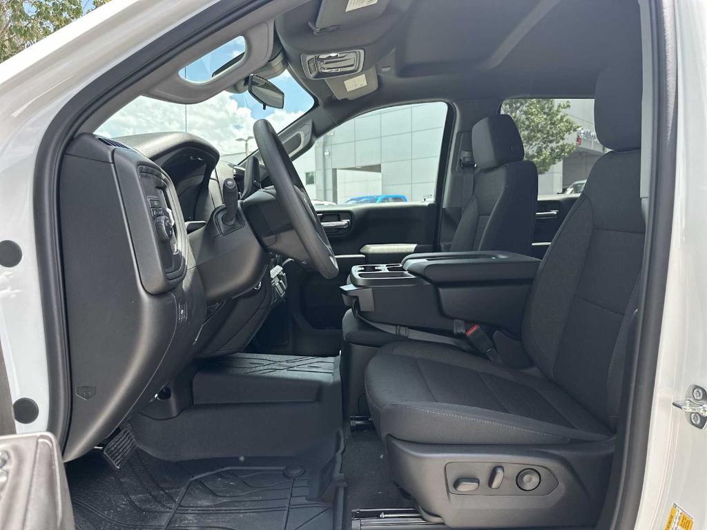 new 2025 Chevrolet Silverado 1500 car, priced at $38,160