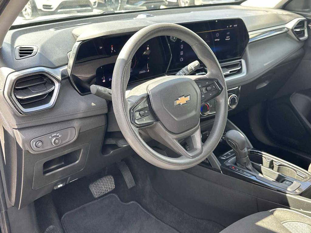 used 2024 Chevrolet TrailBlazer car, priced at $20,458