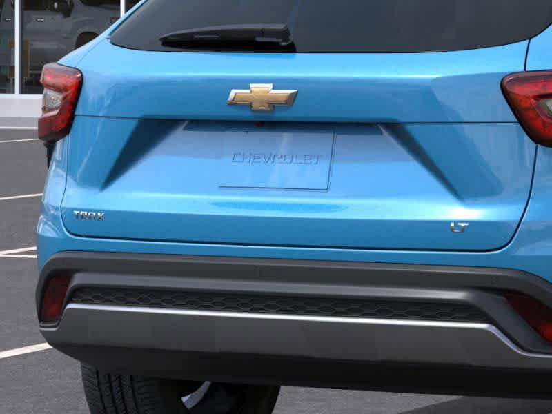new 2025 Chevrolet Trax car, priced at $25,715