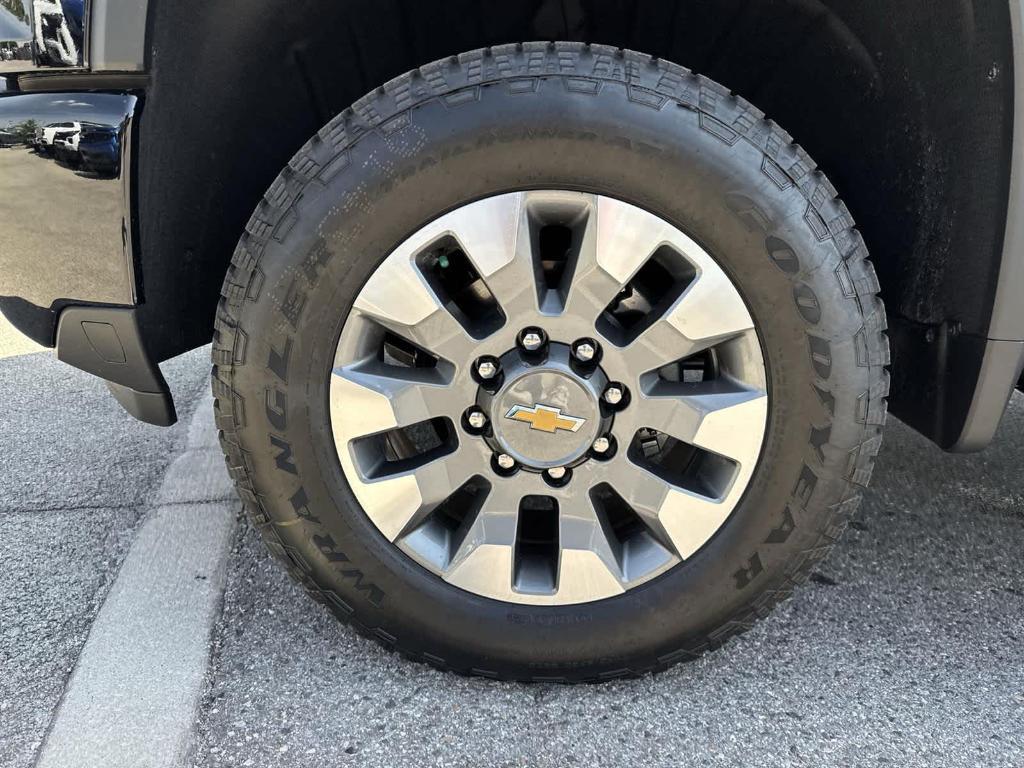 new 2025 Chevrolet Silverado 2500 car, priced at $51,655