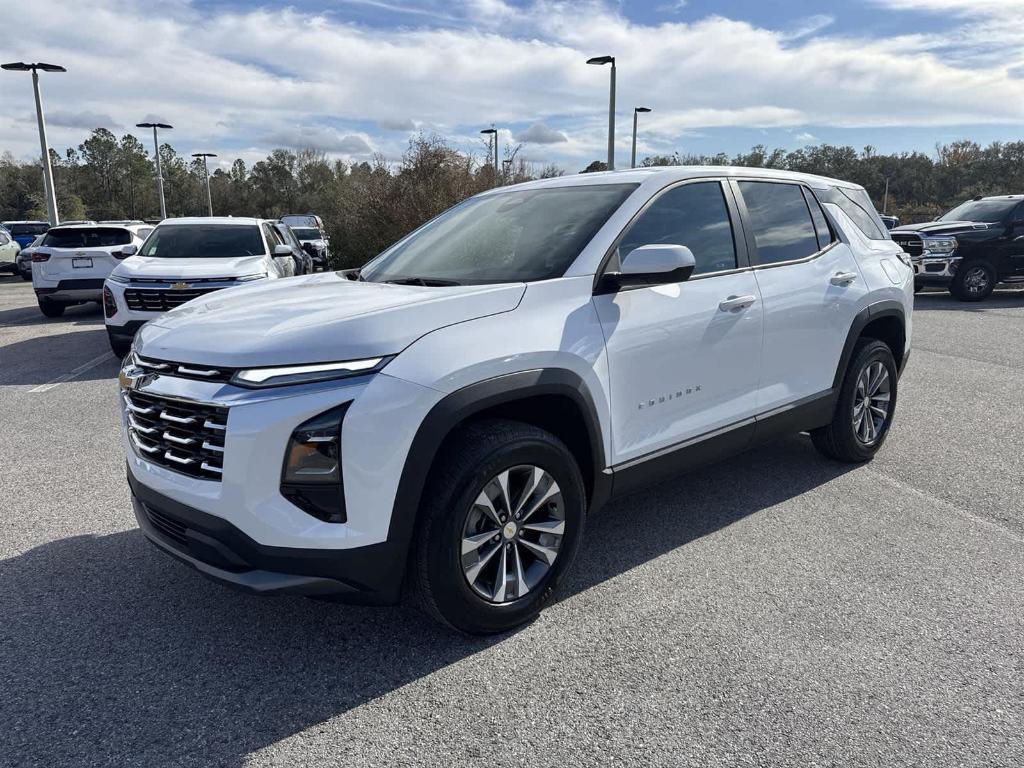 new 2025 Chevrolet Equinox car, priced at $29,495